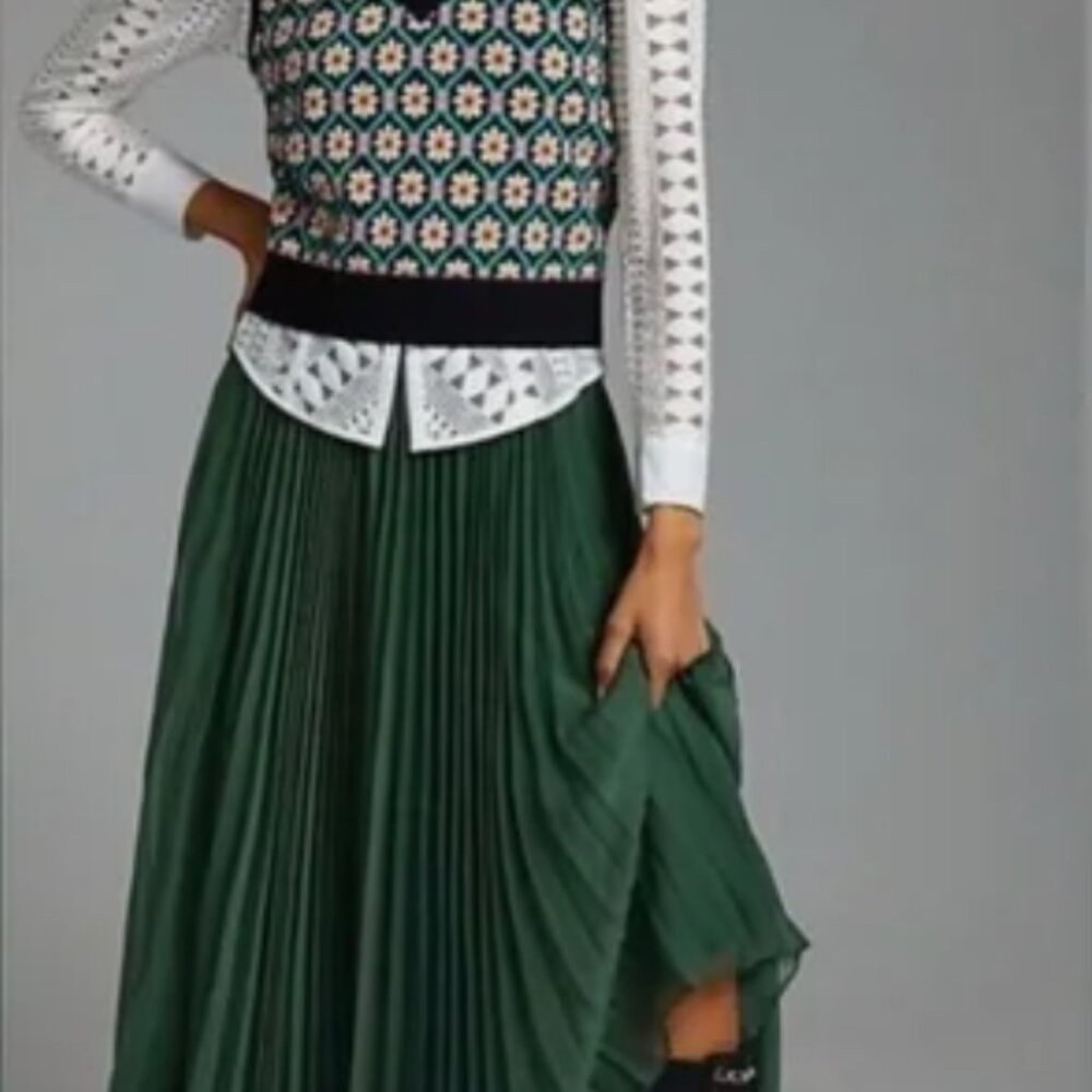 Anthropologie Pankaj and Nidhi Forest Green Pleated A-Line Skirt